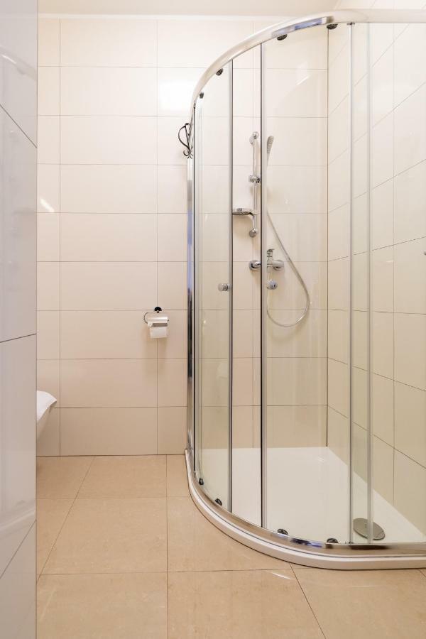 אוהרסקה הראדיסטה Penzion Apartmany Hradebni מראה חיצוני תמונה