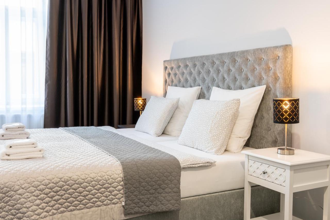 אוהרסקה הראדיסטה Penzion Apartmany Hradebni מראה חיצוני תמונה